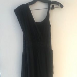 Black one sleeve dress